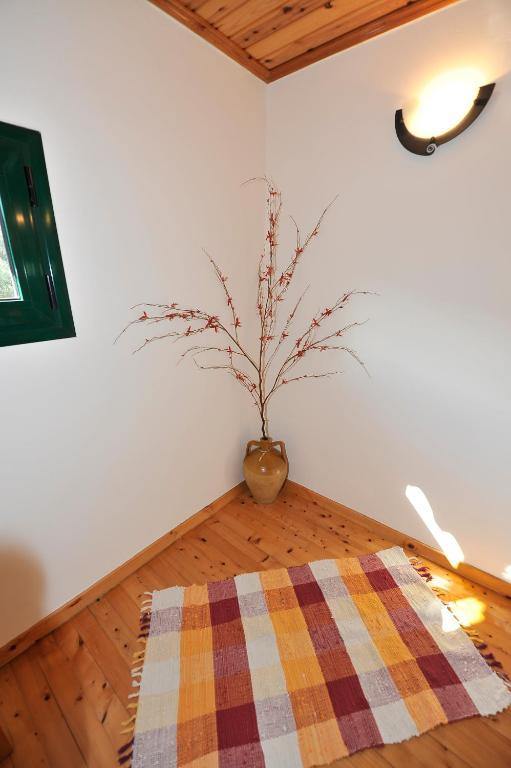 Pieros Lisipios Apartment *