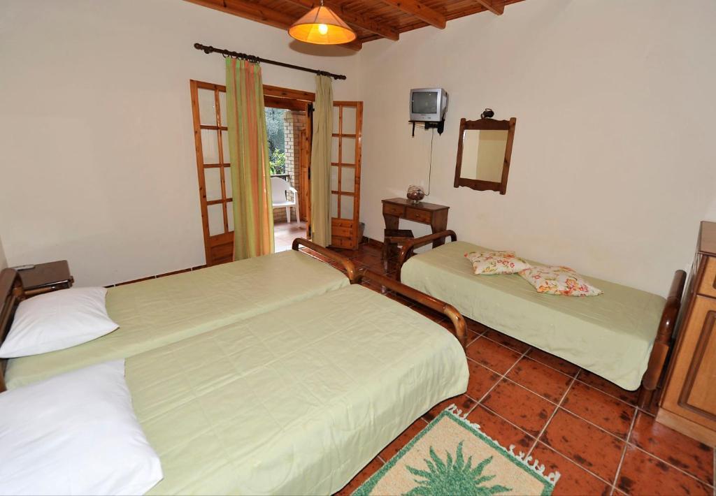 Apartment Pieros Lisipios *